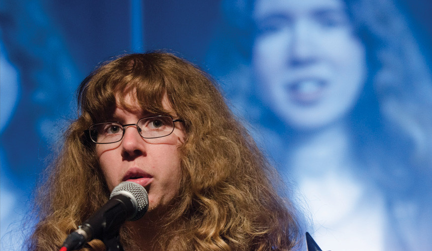 Alison Short in CONTAINED. Photo ©Tim Smith 2015